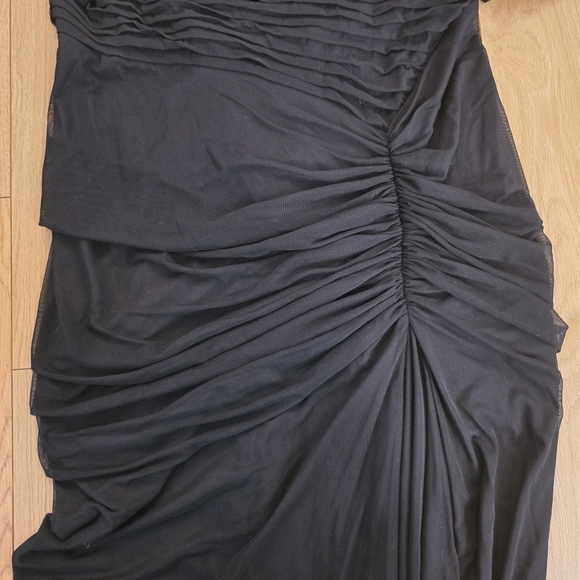 Tadashi Shoji Gown- XXL - Picture 6 of 16